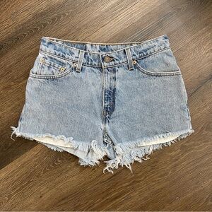 Vintage Levi’s 519 Cut Denim Frayed Juniors Women Shorts Size 7